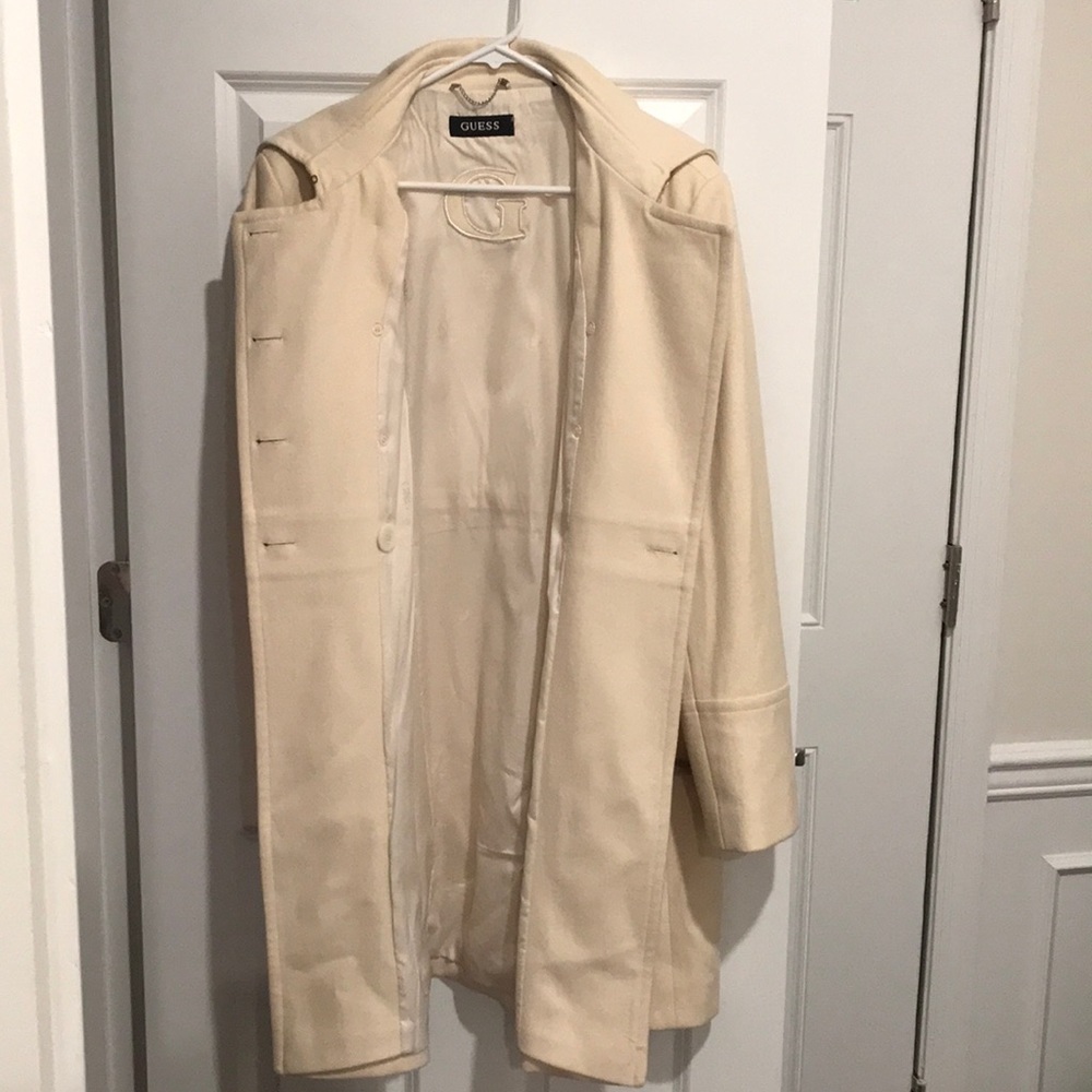 Guess winter coat - Picture 2 of 3